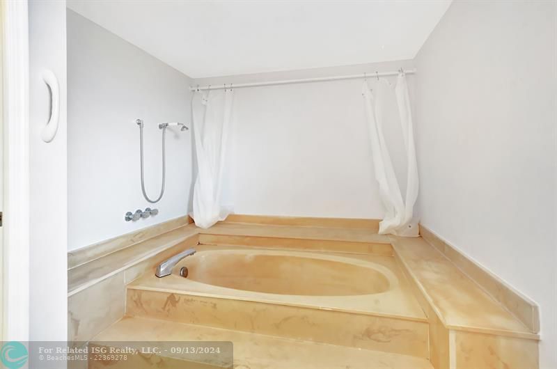 1 of 2 Master Bath Tub & Shower Combo!