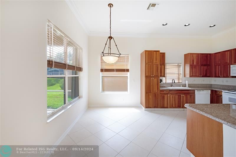 Kitchen/family room