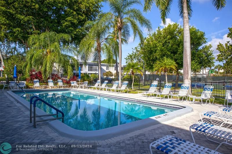 1 of 4 heated pools with BBQs