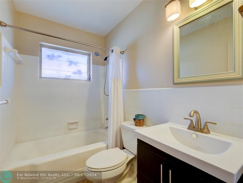 Tub/shower combination.