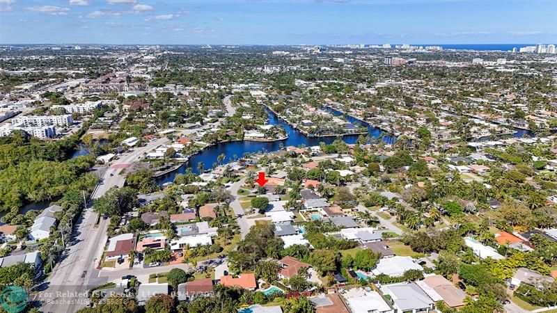 Aerial view looking North...Wilton Manors is just across the River.