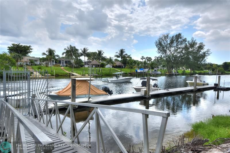 Heatherwood Community Dock