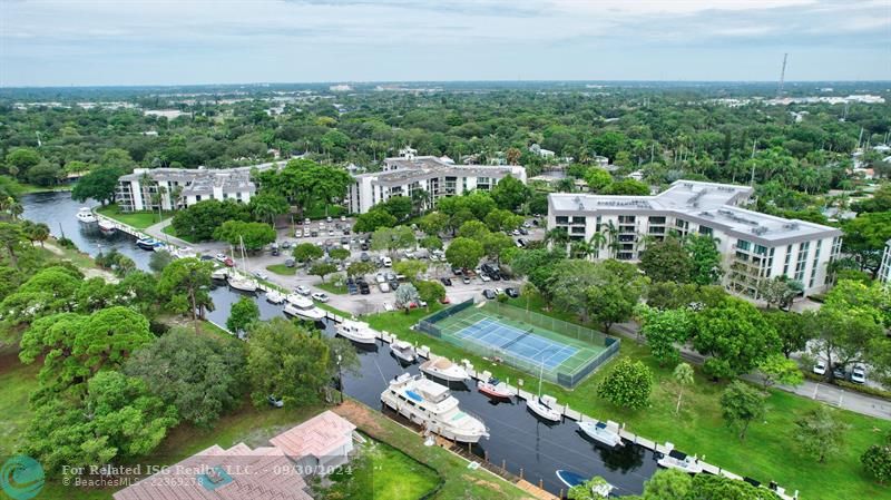 Aerial View West Tennis and Pickleball Courts Â©MWPA2024