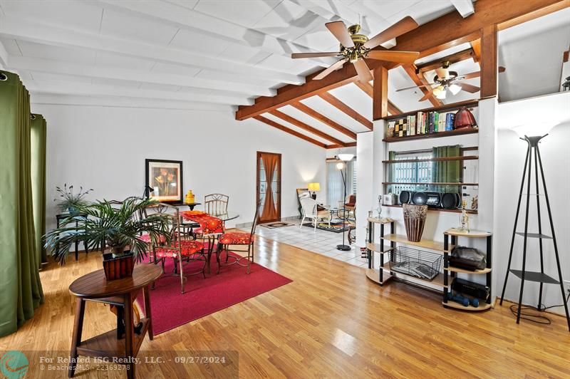 Open beam, vaulted ceilings