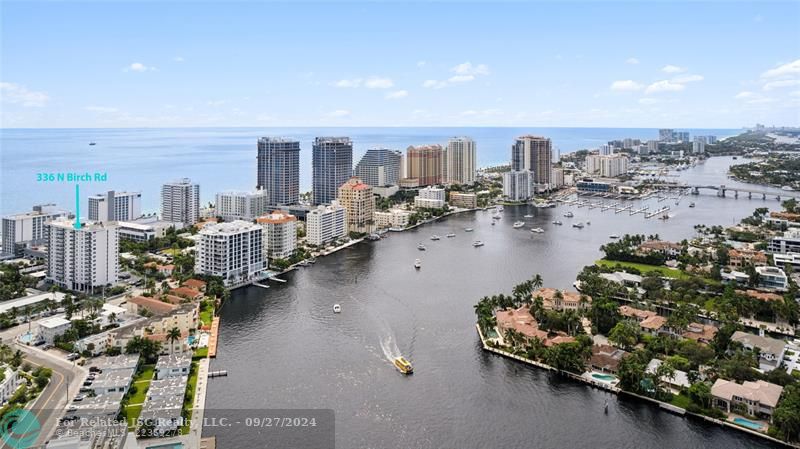 Enjoy close proximity to the Atlantic Ocean,  Intracoastal Waterways, shopping and dinning on A1A and Las Olas Blvd.