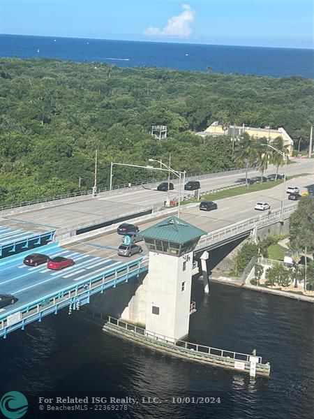 view from balcony to the north.