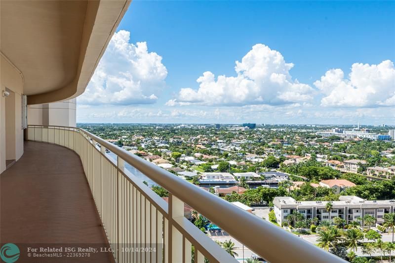 Intracoastal & Northwest City Views