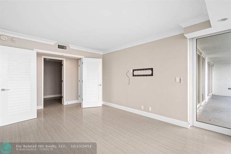 Second Bedroom with balcony entrance