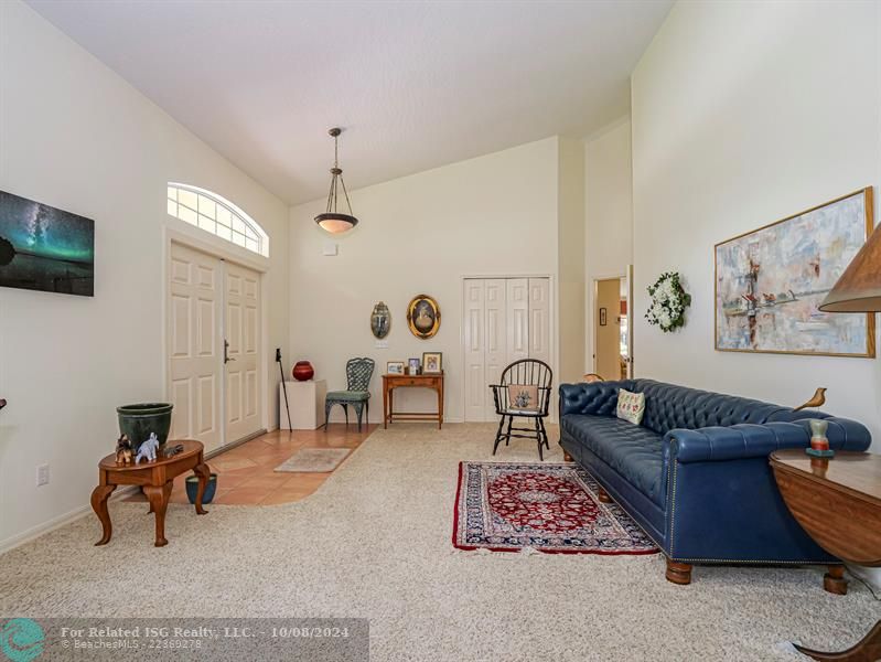 Spacious living area for entertaining.