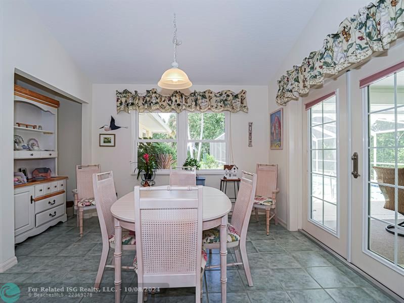 Light and bright breakfast nook.