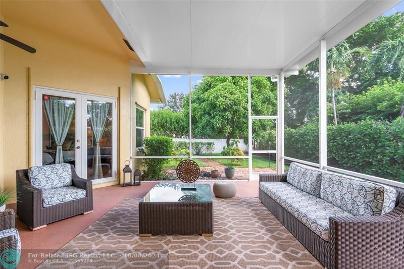 Patio/Screen and Covered Lanai