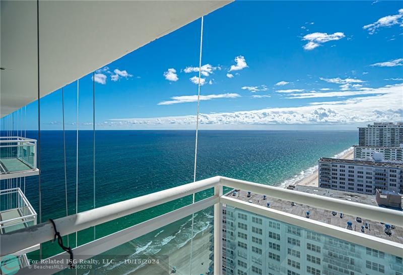 Large balcony with amazing ocean views