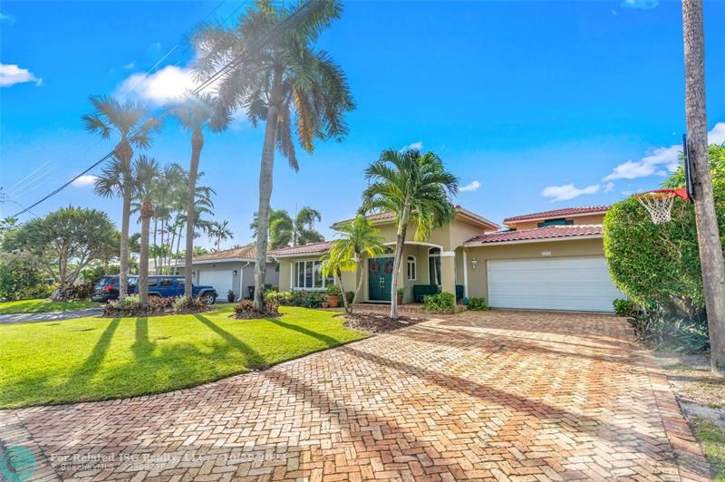 Beautiful Home with a Very Generous Driveway & 2 Car Garage