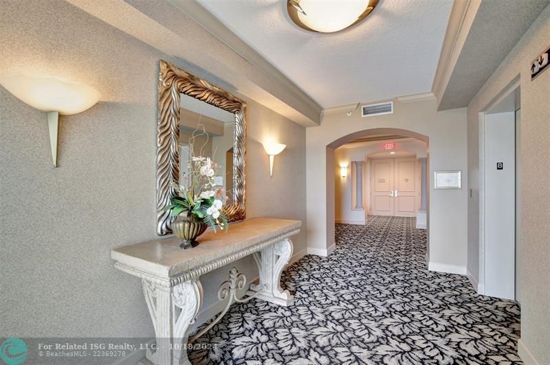 Stunning Entry Foyer & Common Areas