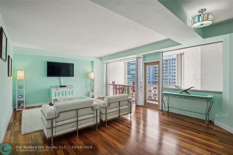 Renovated unit with beautiful wood floors, central air and ocean views.