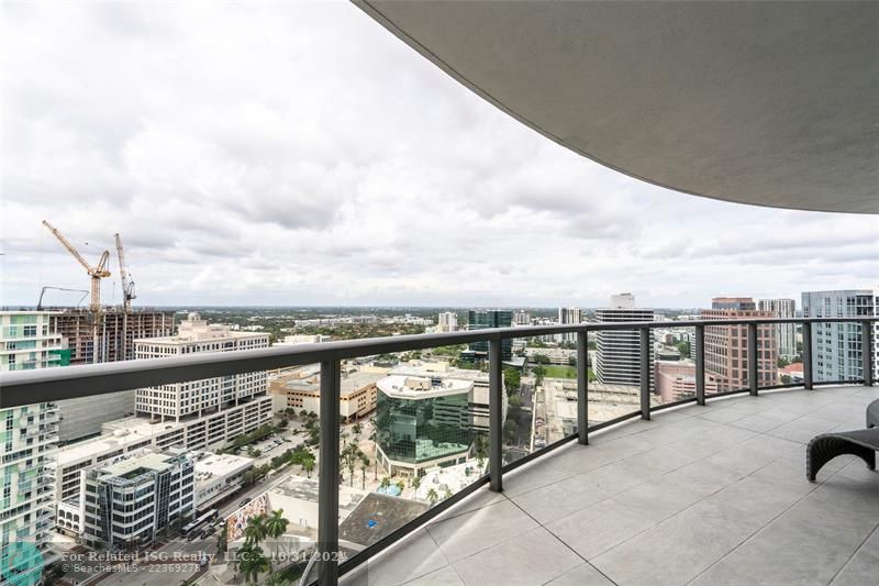 A little over 400 sq ft off the wrap-around balcony for amazing views + plenty of additional space for entertaining & dining al fresco!