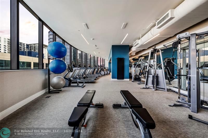 Fully appointed gym with weights & cardio on the 16th floor for great views of the city & Las Olas Blvd