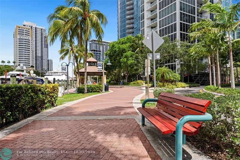 Gorgeous famous Riverwalk just outside the condo off Las Olas Blvd- enjoy a beautiful walk as you admire the yachts passing by