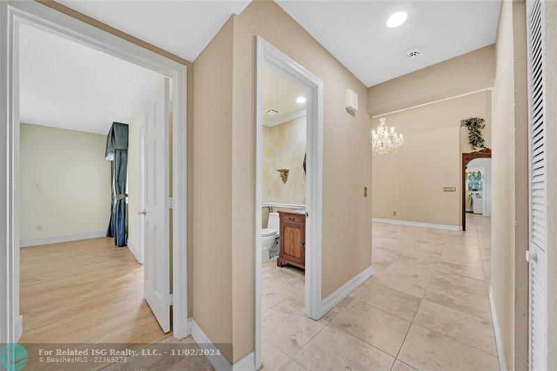 Ample kitchen with lots of storage