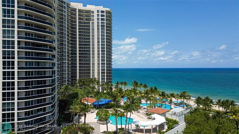 L'Hermitage Complex and North Fort Lauderdale Beach