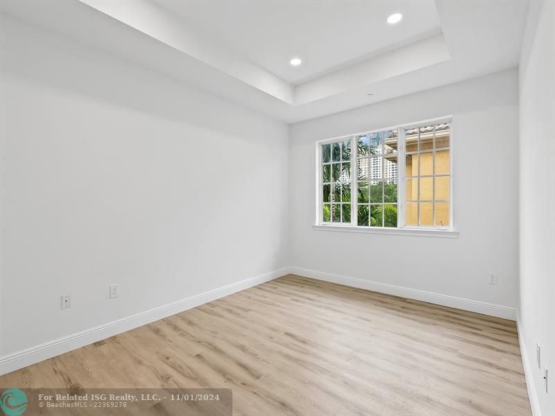 Virtually staged / 3rd Floor Bedroom