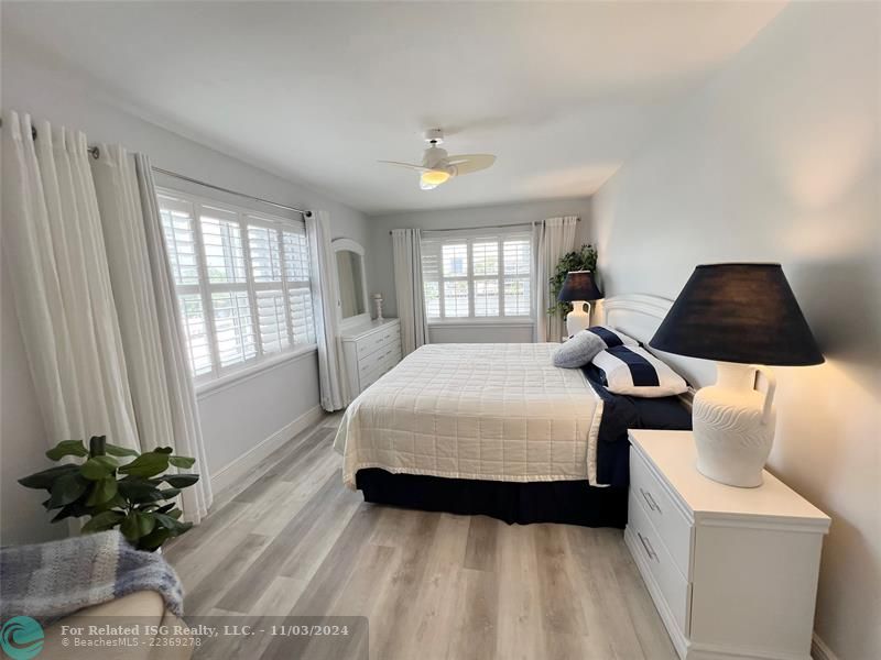 Living Room can be sectioned off for privacy with a convenient hidden pull-down Murphy bed.