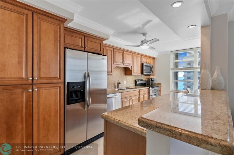 Kitchen with a ocean view