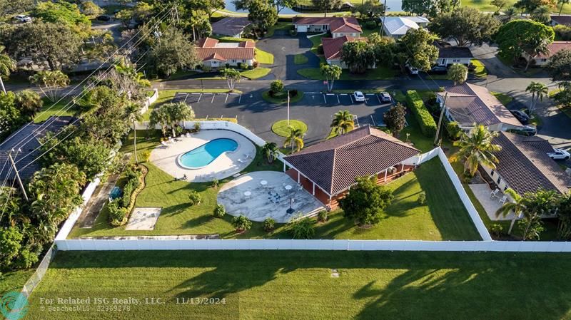 Hawthorne Village with views of golf course