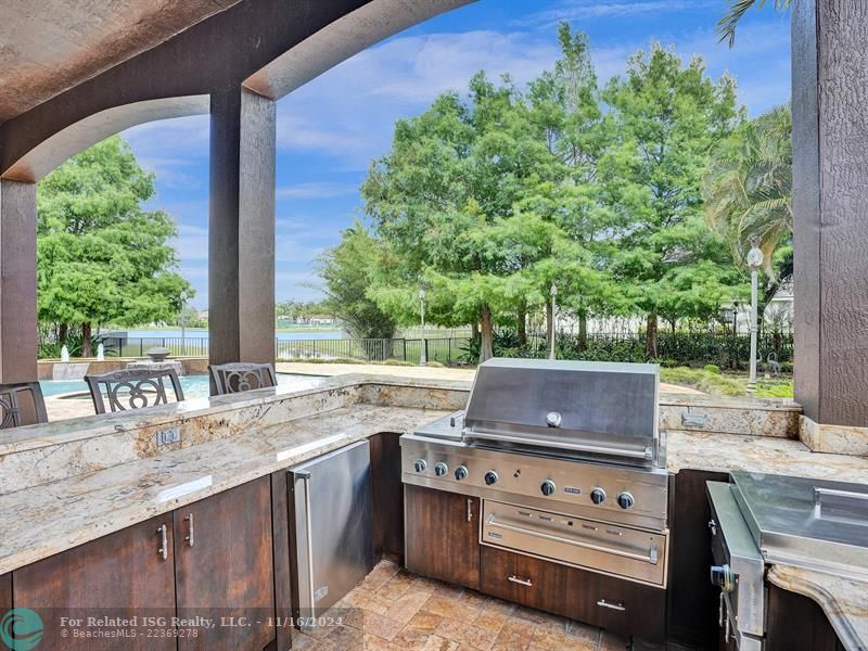 outdoor kitchen