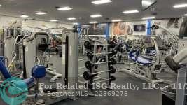 BONAVENTURE TOWN CENTER CLUB-- GYM--