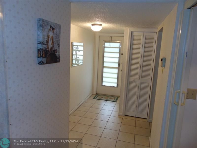 ENTRY FOYER AND PANTRY CLOSET