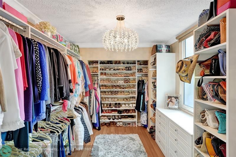 Grand Closet