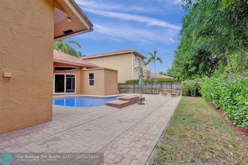 Patio & Pool