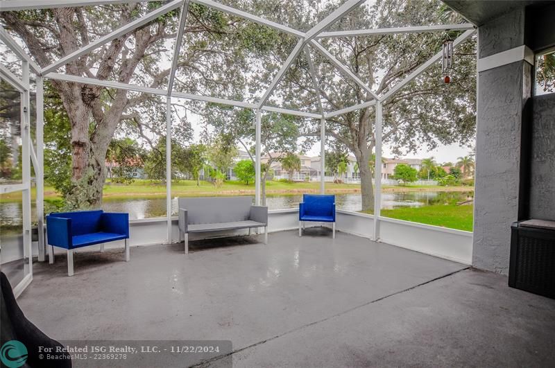 Screened-in Patio