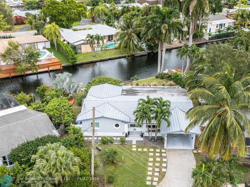 Oakland Park water front pool home