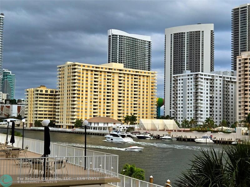 The Intracoastal Scenery