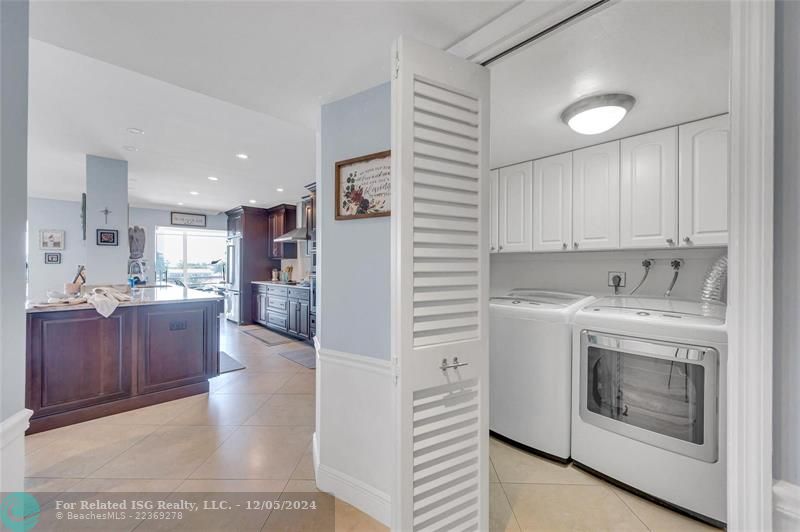 Full sized washer/dryer laundry room