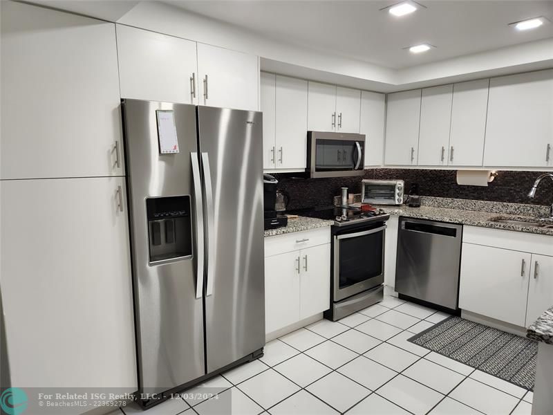 Newly remodeled Kitchen