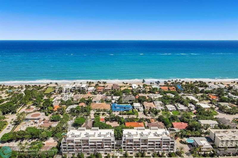 30 Thirty North Ocean is located 600 feet from the beach.