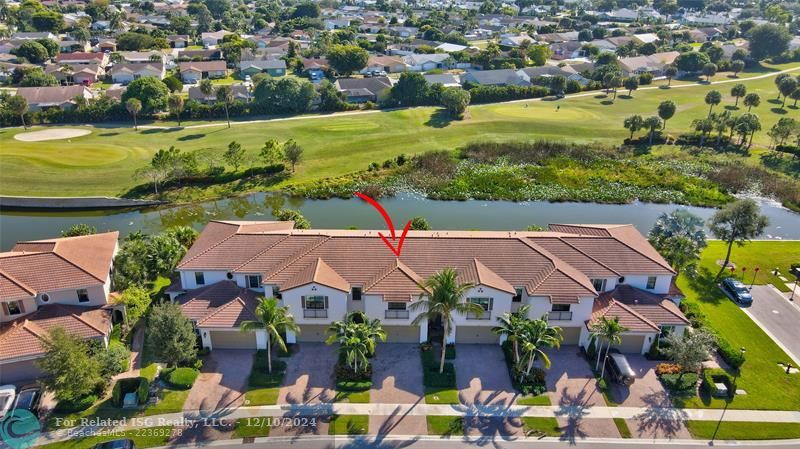 WATER AND GOLF VIEWS!