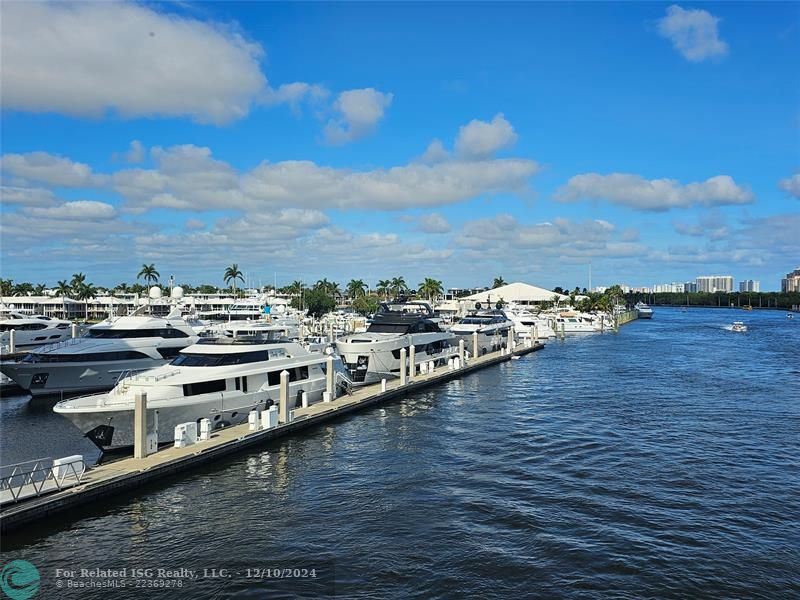 Coral Ridge Yacht Club