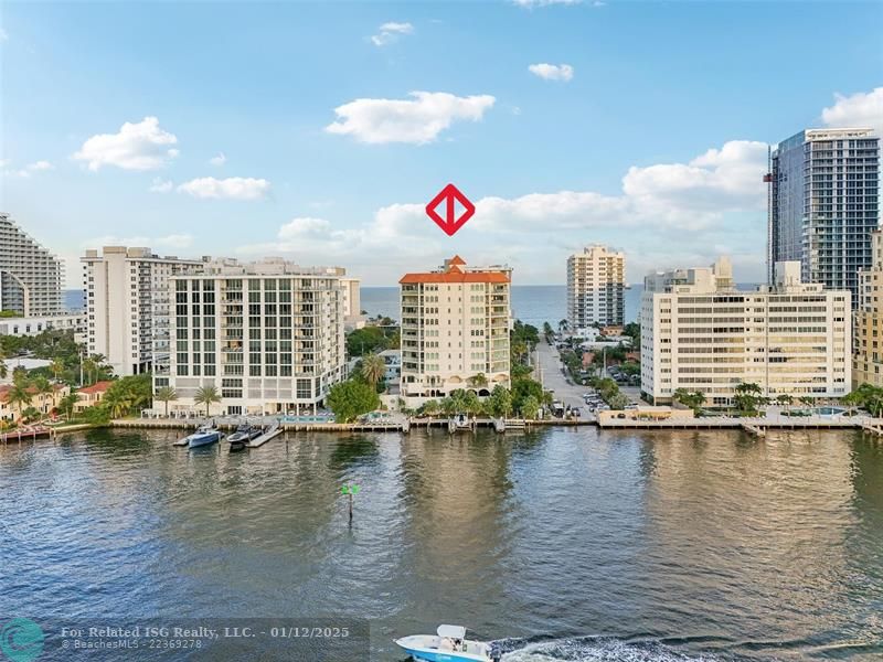 Amazing wide water views of the Intracoastal