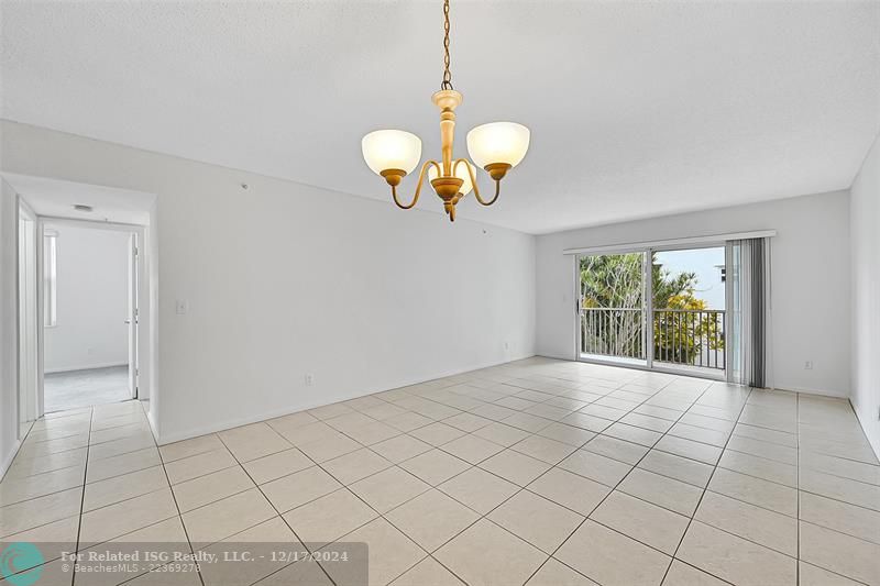 Virtually staged - cabinets are beige.