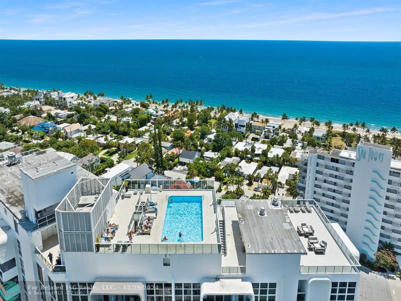 Rooftop Pool