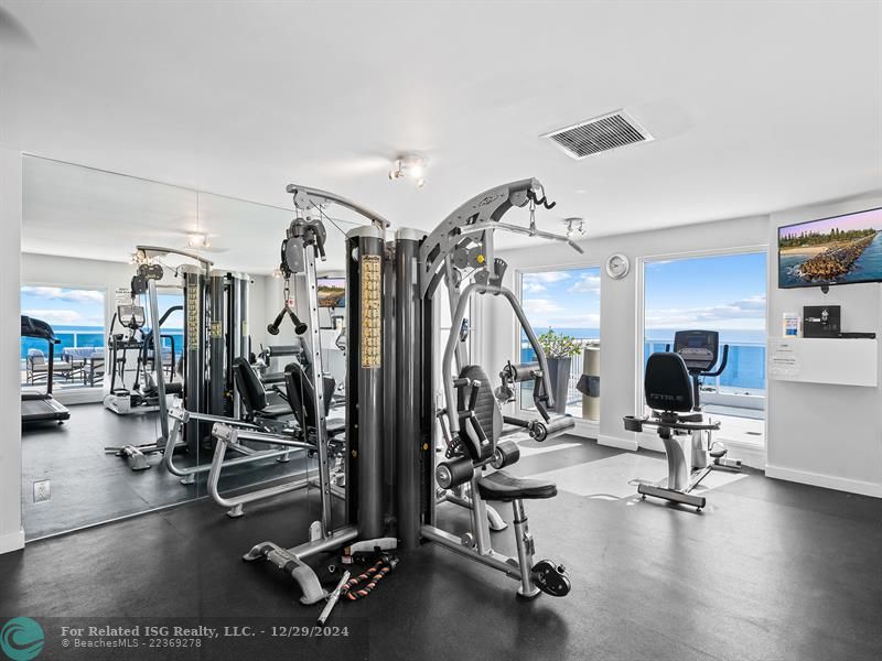 Rooftop Gym