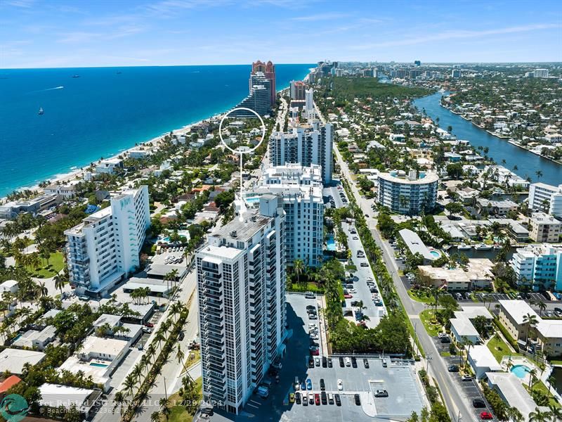 Located between the ocean and intercostal waterways