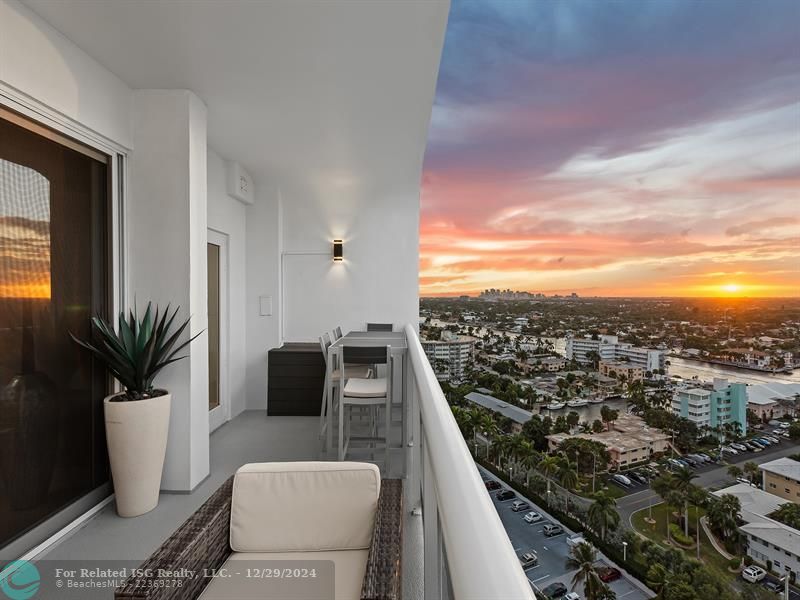 Private West Facing Terrace