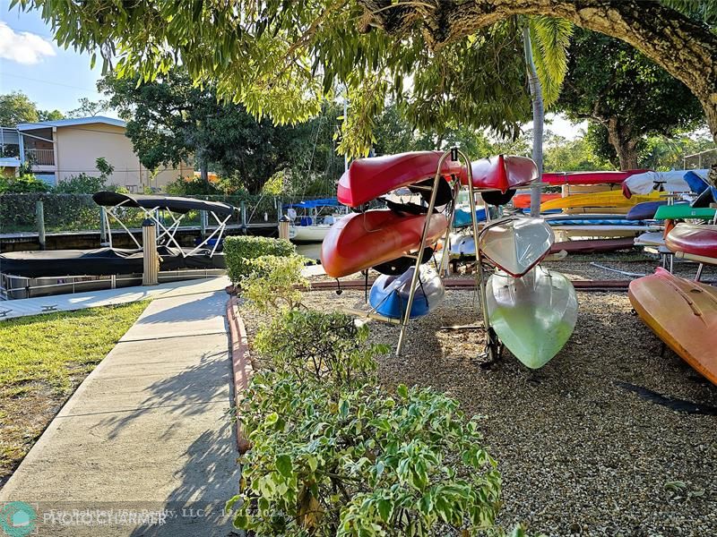 Paddle Board / Kayak Storage