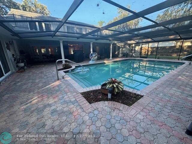 pool & patio