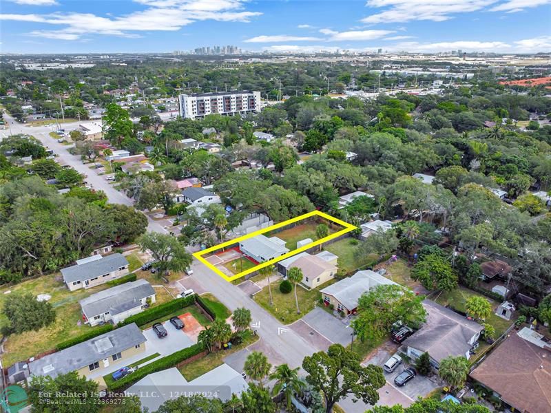 Wow. You can see Ft Lauderdale from this aerial view.